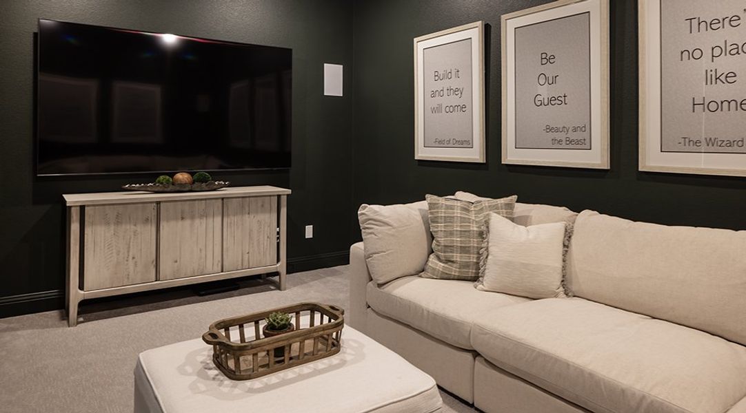 Furnished interior view inside a new home in Highland Lakes, McKinney (Image 12).