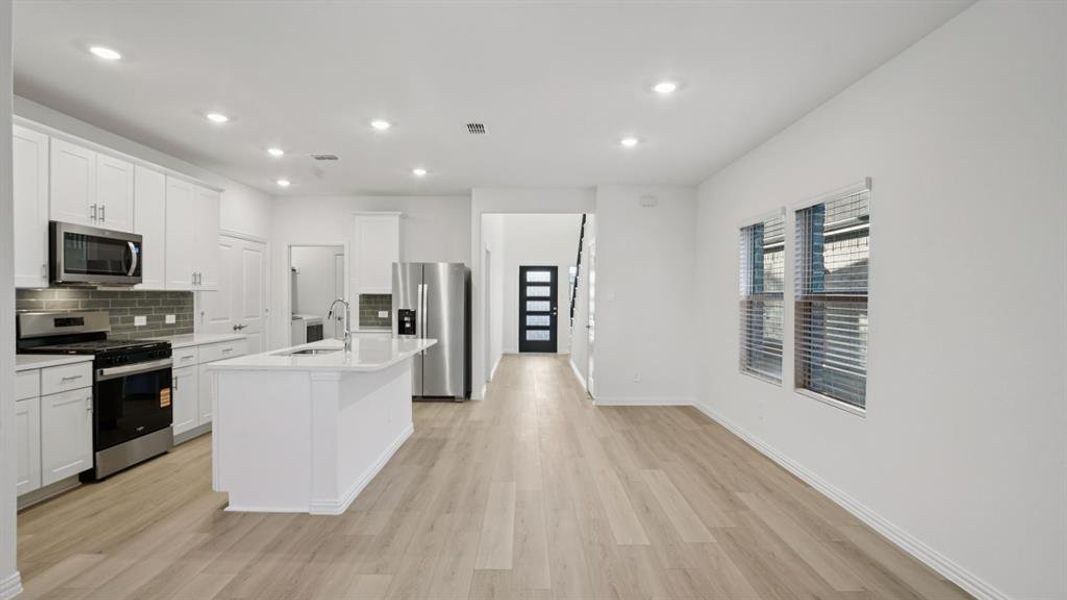 Furnished interior view inside a new home in Eastridge - Spring Series, McKinney (Image 6). Furnished interior view inside a new home in Eastridge - Spring Series, McKinney (Image 6).