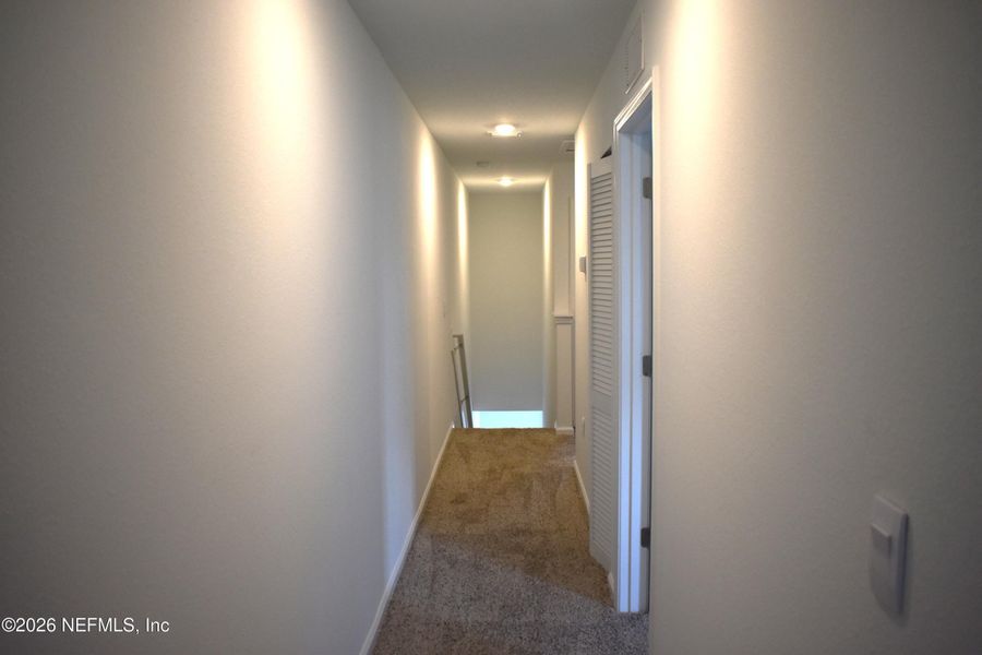 Spacious, unfurnished interior of a new home in Irongate Villas, Jacksonville (Image 20).