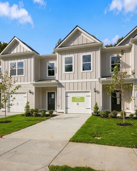 Front exterior of a new home in Ironhorse, Dickson, TN, highlighting curb appeal (Image 20).