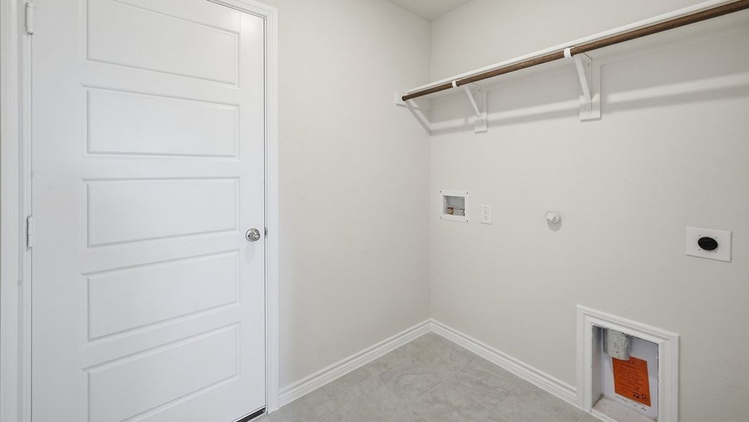 Spacious, unfurnished interior of a new home in Elevon, Lavon (Image 16).