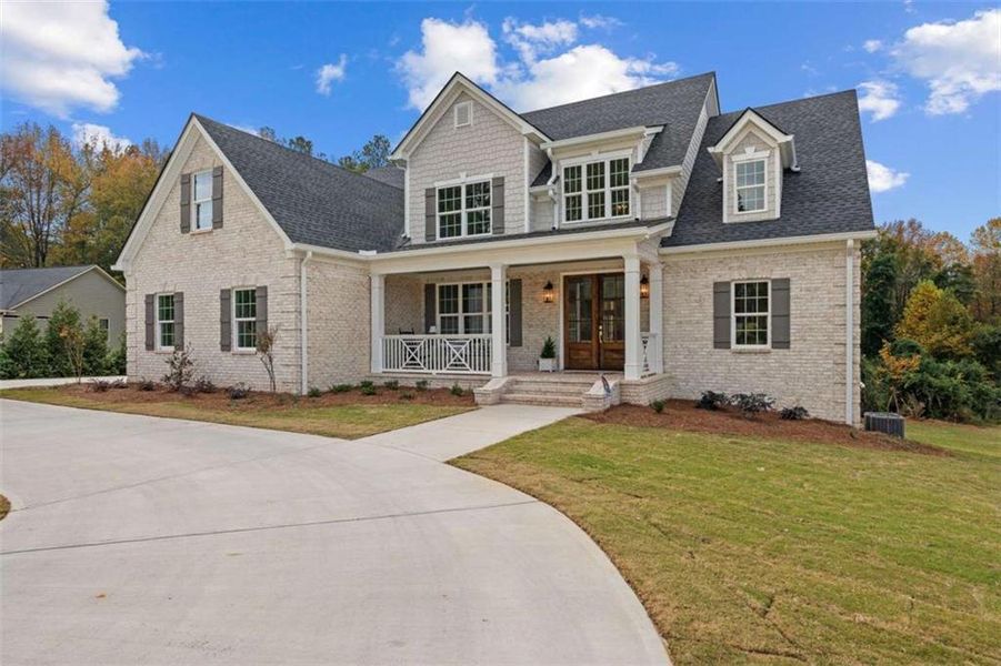 Exterior details and patio area of a home in , Carrollton (Image 36).