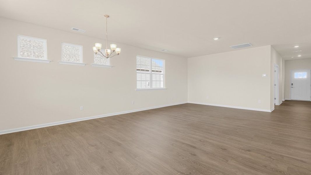 Spacious, unfurnished interior of a new home in The Villas at Collinswood, Aberdeen (Image 14).