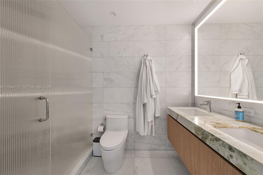 Furnished interior view inside a new home in Five Park, Miami Beach (Image 9).