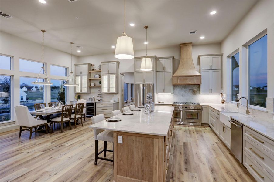 Kitchen / Dining Kitchen / Dining