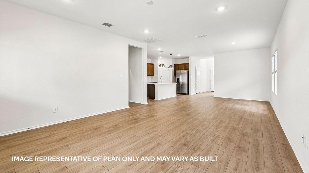 Spacious, unfurnished interior of a new home in Briarwood, Elgin (Image 19).