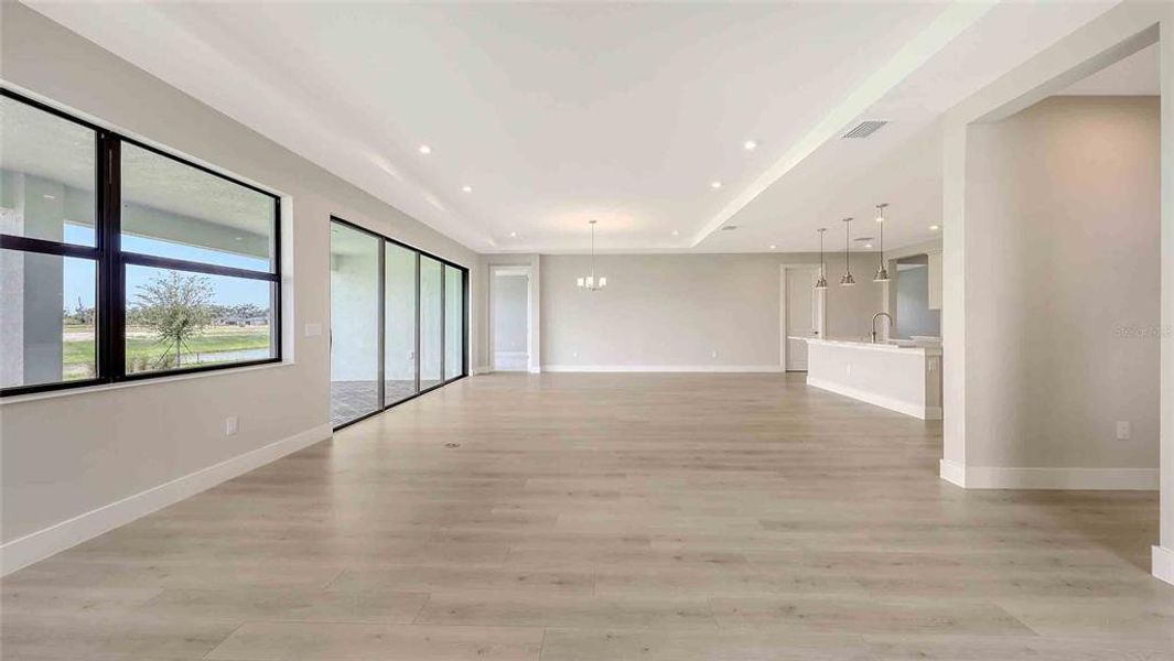 Spacious, unfurnished interior of a new home in Woodland Preserve, Parrish (Image 28).