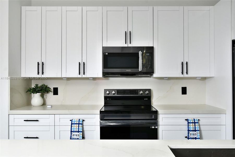 Image 32 of a home in . Image 32 of a home in .