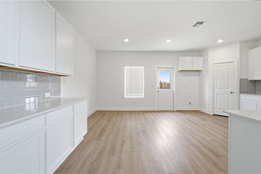 Spacious, unfurnished interior of a new home in Grande Estates, Bertram (Image 52). Spacious, unfurnished interior of a new home in Grande Estates, Bertram (Image 52).