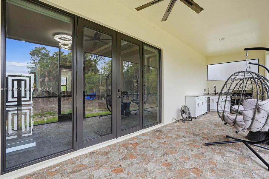 Exterior details and patio area of a home in , Naples (Image 32).