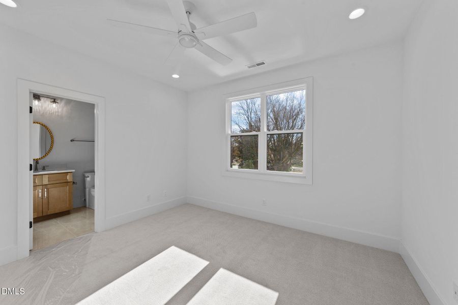 45-web-or-mls-VB4A8717