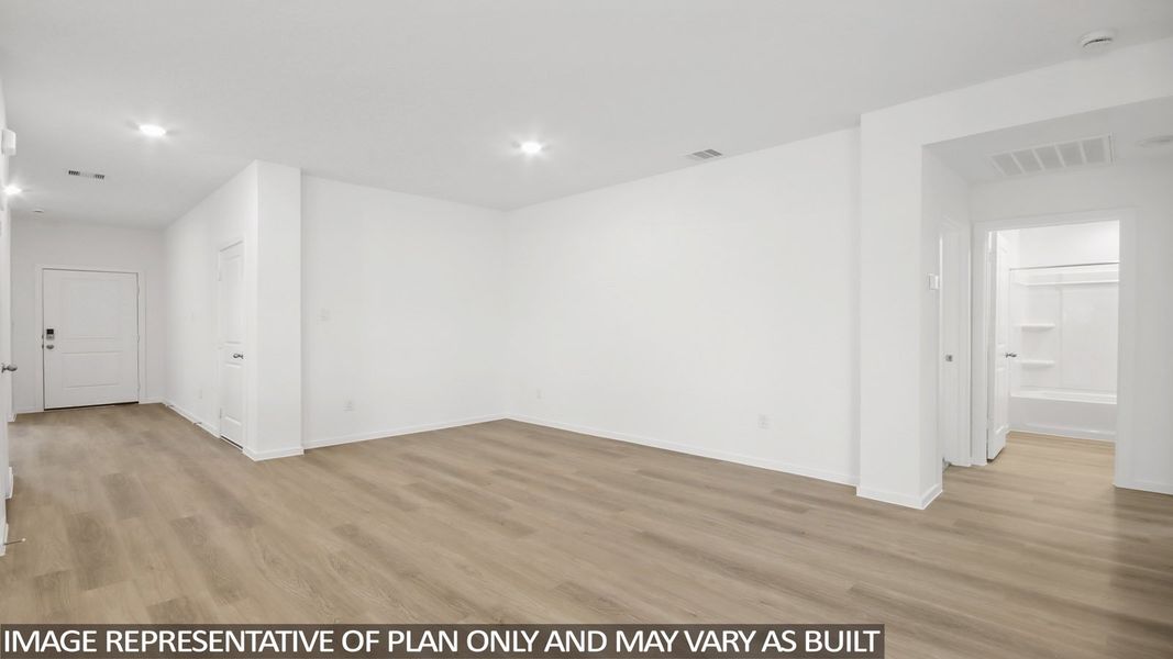 Spacious, unfurnished interior of a new home in Chapel Lakes, Montgomery (Image 13).