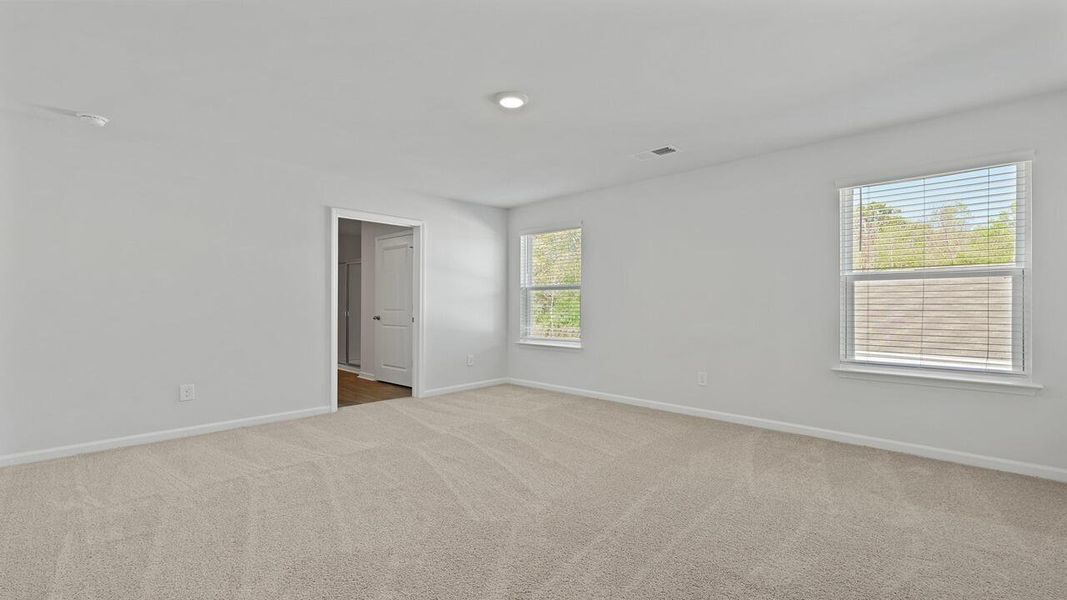 Spacious, unfurnished interior of a new home in Lakeview at Kitfield, Moncks Corner (Image 25).