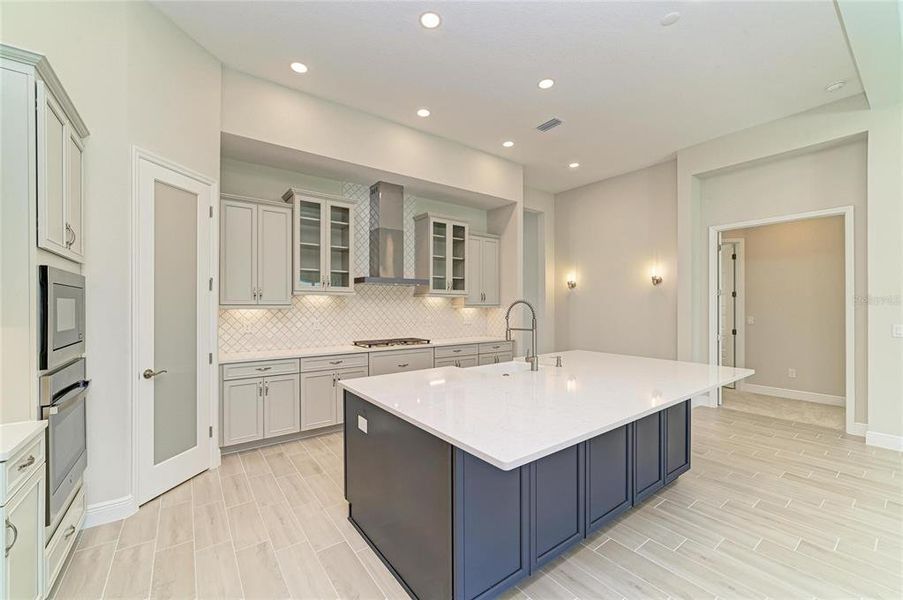 Furnished interior view inside a new home in Waterset, Apollo Beach (Image 15).
