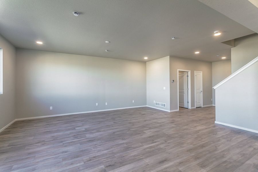 Spacious, unfurnished interior of a new home in Bloom, Fort Collins (Image 70).