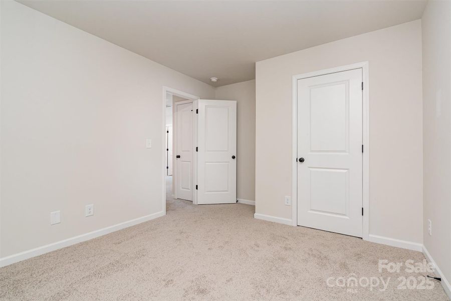 Spacious, unfurnished interior of a new home in , Gastonia (Image 25). Spacious, unfurnished interior of a new home in , Gastonia (Image 25).