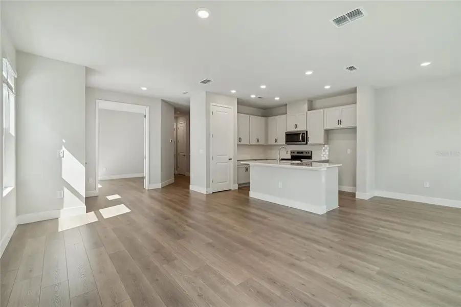 Image 40 of a home in .