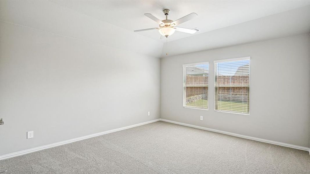 Photo is not of the actual home, but is an inspirational photo of builder’s model home and may depict options, furnishings, and/or decorator features that are not included. Photo is not of the actual home, but is an inspirational photo of builder’s model home and may depict options, furnishings, and/or decorator features that are not included.