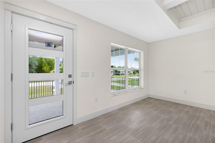 Spacious, unfurnished interior of a new home in , Punta Gorda (Image 58).