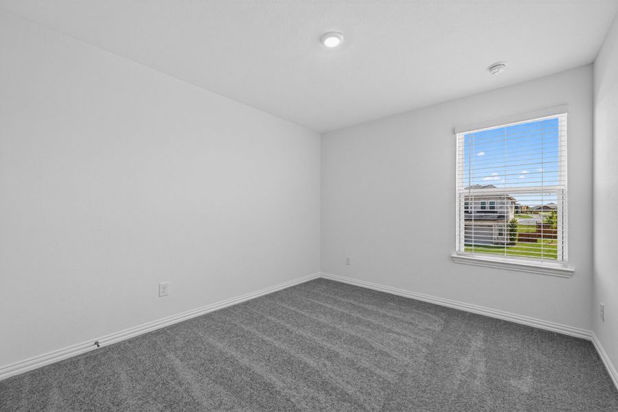 Spacious, unfurnished interior of a new home in Parks at Foster Crossing, Anna (Image 26).