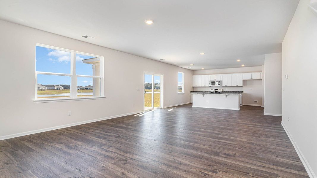 Spacious, unfurnished interior of a new home in Hunter's Branch, Hopkins (Image 13).
