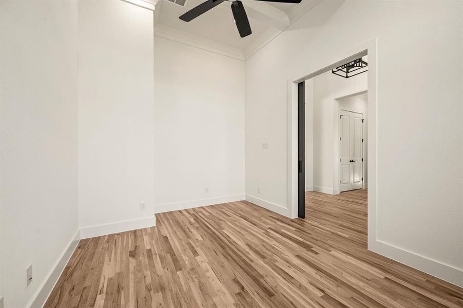 Spacious, unfurnished interior of a new home in NorthGlen, Haslet (Image 37).