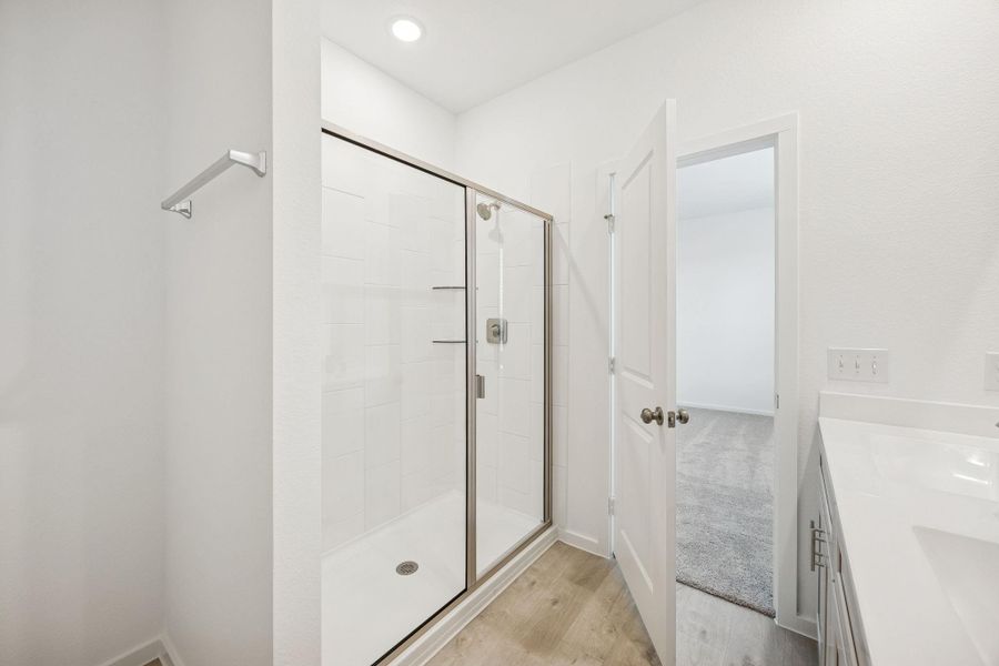 MODEL HOME images may NOT be consistent with the finished product.