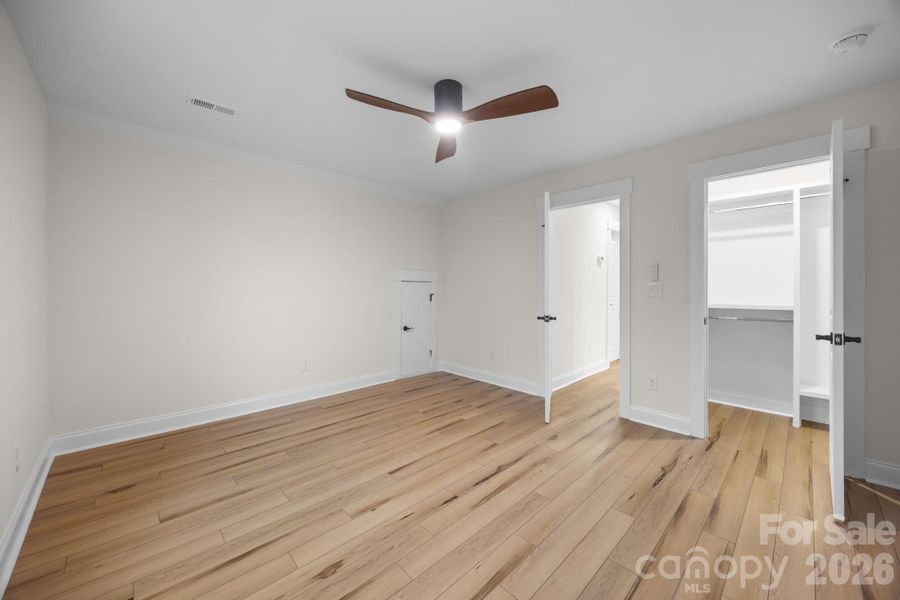 Spacious, unfurnished interior of a new home in , Cleveland (Image 34).