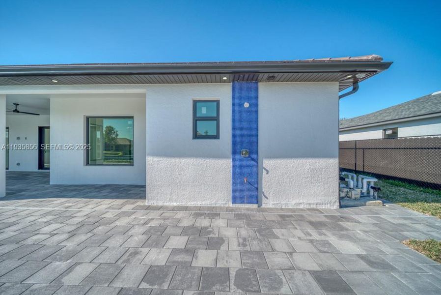 Exterior details and patio area of a home in , Cape Coral (Image 41).