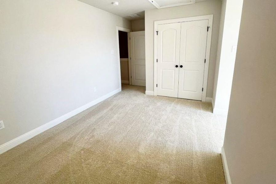 Spacious, unfurnished interior of a new home in Orange Gardens, Orange (Image 12).