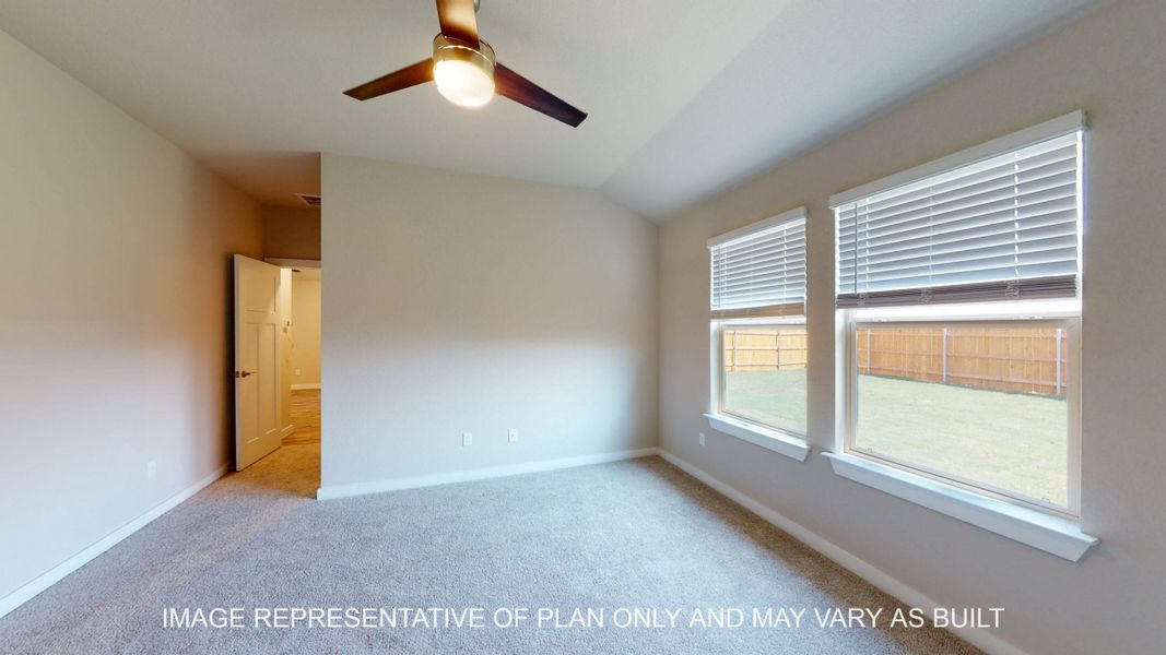 Spacious, unfurnished interior of a new home in Turnbo Ranch, Killeen (Image 21).