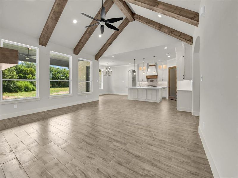 Spacious, unfurnished interior of a new home in , Weatherford (Image 36).