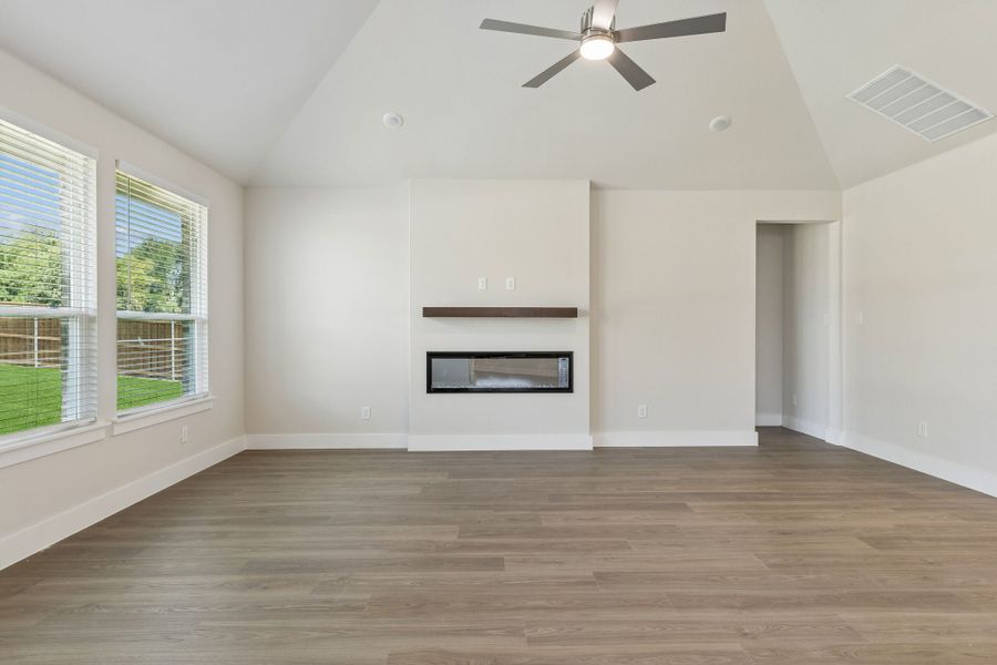 Spacious, unfurnished interior of a new home in Rainwater Crossing, Celina (Image 23). Spacious, unfurnished interior of a new home in Rainwater Crossing, Celina (Image 23).