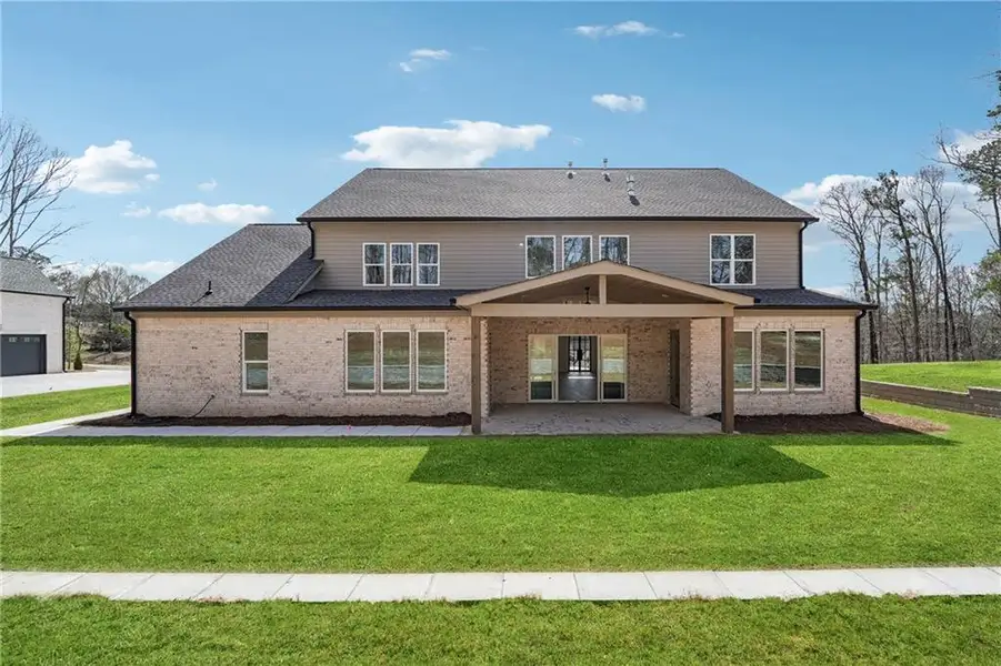 Image 60 of a home in .