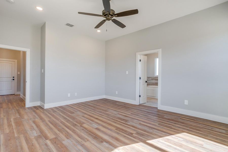 Representative unfurnished interior of a home built from the Stratton by Trinity Classic Homes in The Reserve at Shadle, Poolville (Image 20). Representative unfurnished interior of a home built from the Stratton by Trinity Classic Homes in The Reserve at Shadle, Poolville (Image 20).