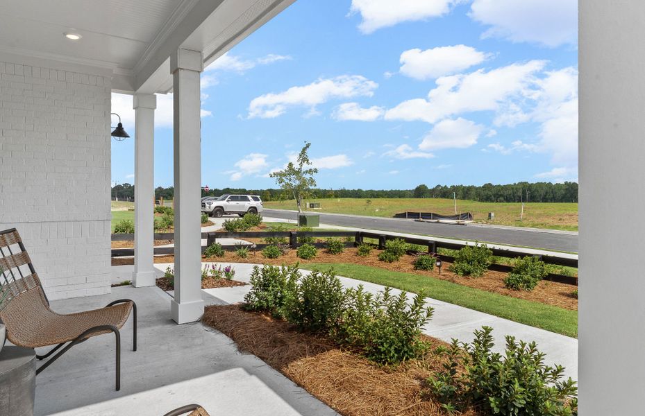 Representative exterior details of a home built from the Vanderlyn by Pulte Homes in Amherst, McDonough (Image 31). Representative exterior details of a home built from the Vanderlyn by Pulte Homes in Amherst, McDonough (Image 31).