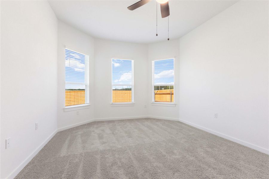 Spacious, unfurnished interior of a new home in Estancia West, Manchaca (Image 17). Spacious, unfurnished interior of a new home in Estancia West, Manchaca (Image 17).