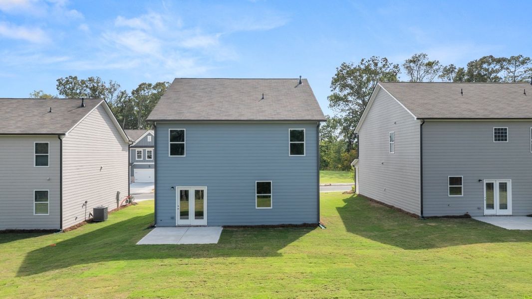 Representative exterior details of a home built from the Robie by D.R. Horton in Lost Creek, Dallas (Image 26).