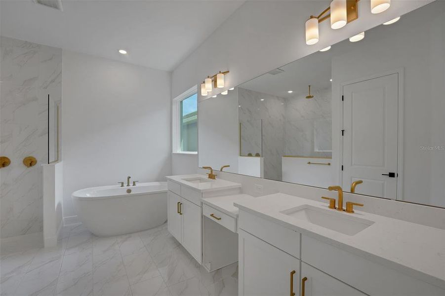 Furnished interior view inside a new home in Palms at Windermere, Windermere (Image 12).