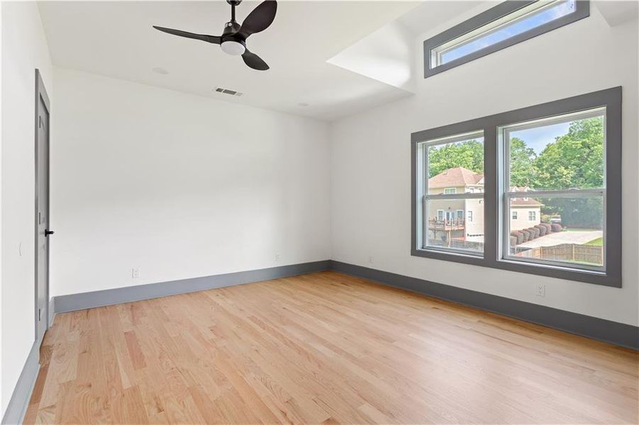 Spacious, unfurnished interior of a new home in , Decatur (Image 30).