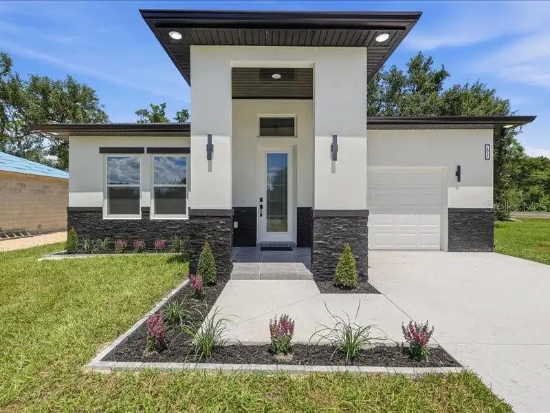 Image 58 of a home in .