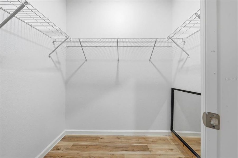 Spacious, unfurnished interior of a new home in , Altamonte Springs (Image 21).