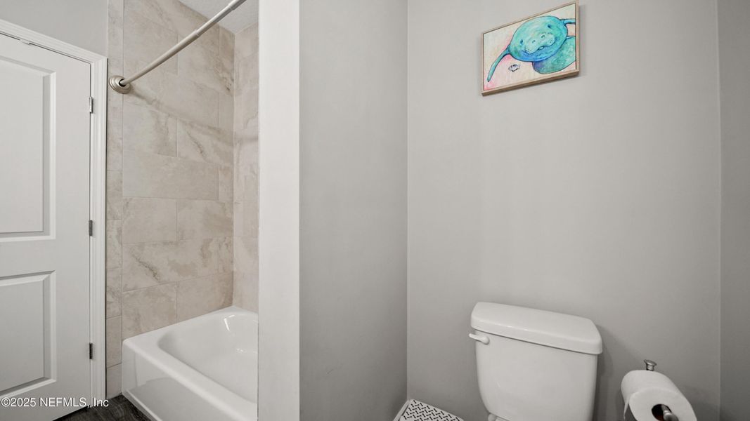 Furnished interior view inside a new home in , Keystone Heights (Image 38). Furnished interior view inside a new home in , Keystone Heights (Image 38).