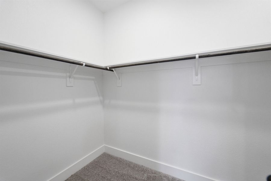Spacious, unfurnished interior of a new home in Heartland, Crandall (Image 27).