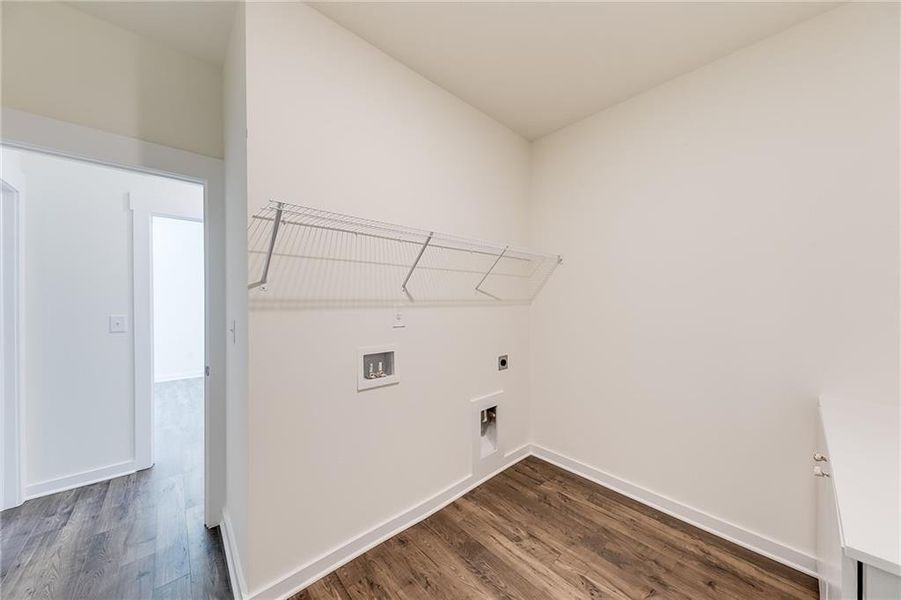 Spacious, unfurnished interior of a new home in , Jefferson (Image 21).