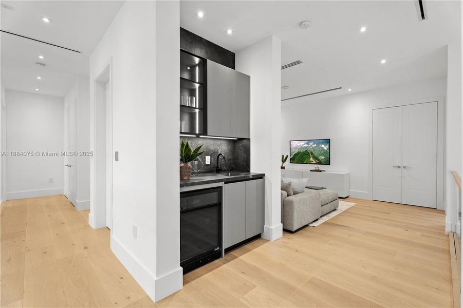 Furnished interior view inside a new home in , Miami (Image 37).