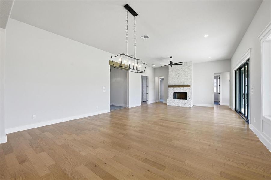 Spacious, unfurnished interior of a new home in Aledo Heights - Aledo ISD, Aledo (Image 24). Spacious, unfurnished interior of a new home in Aledo Heights - Aledo ISD, Aledo (Image 24).