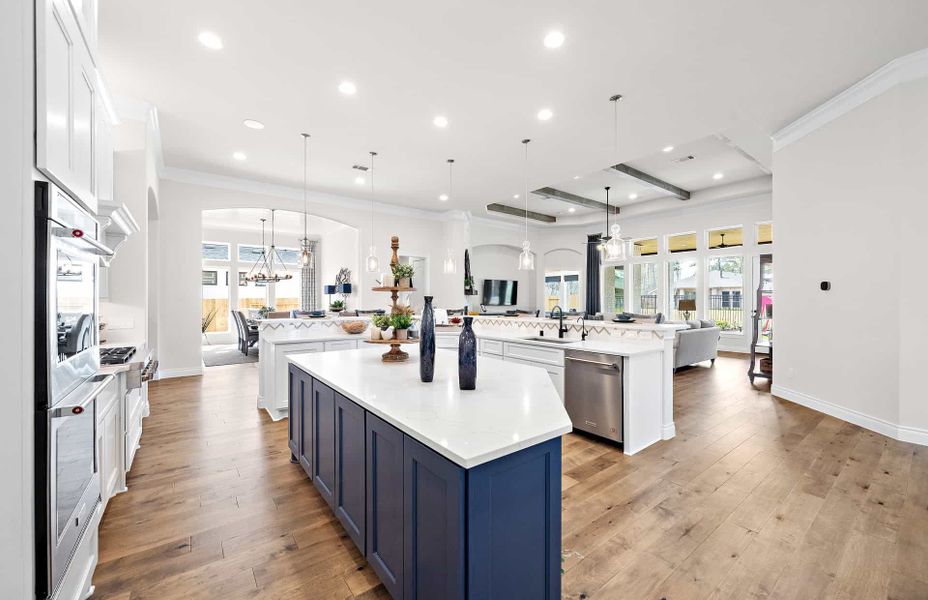 Furnished interior view inside a new home in Artavia 70′, Conroe (Image 10).