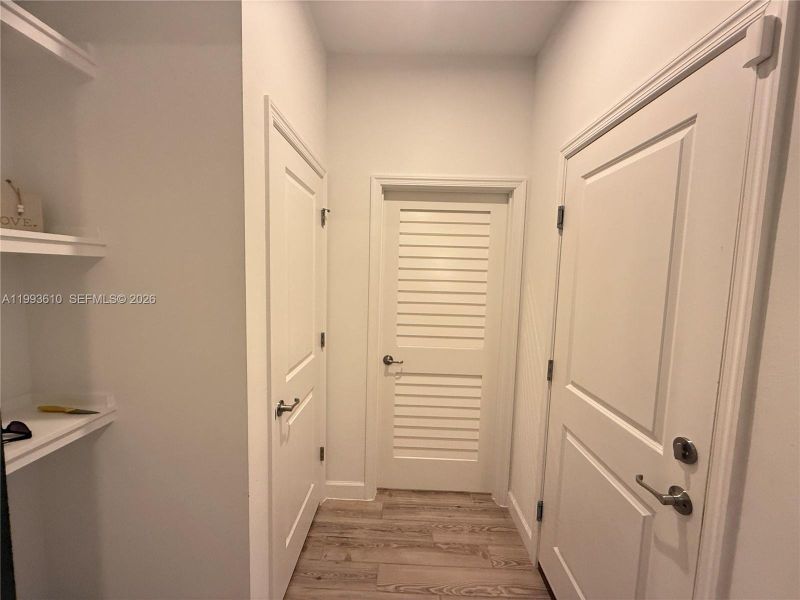 Spacious, unfurnished interior of a new home in Tradition, Port St. Lucie (Image 24).