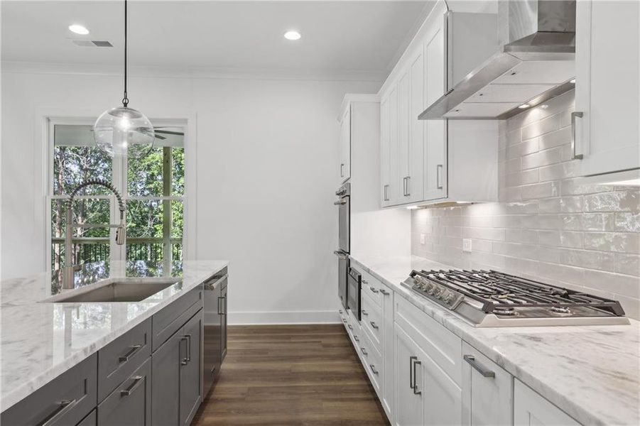 Furnished interior view inside a new home in , Dawsonville (Image 37).